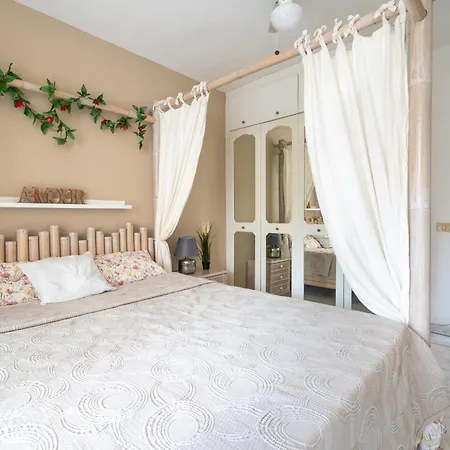 Oasis Diamente - Heated Pool Appartement