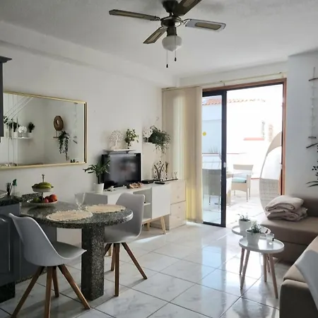 Oasis Diamente - Heated Pool Apartment Los Cristianos (Tenerife)